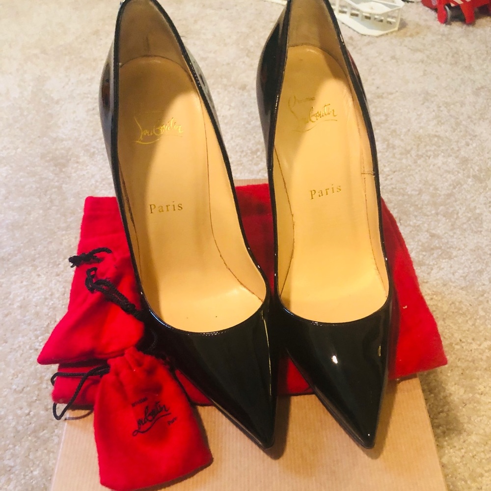 Christian louboutin so Kate pumps